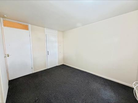 1 bedroom Flat to let in Verity Way, Stevenage, SG1