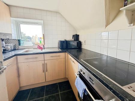 1 bedroom Flat for sale in Stevenage Road, Knebworth, SG3