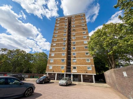 High Plash, Cuttys Lane, Stevenage, SG1