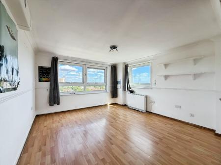 1 bedroom Flat to let in High Plash, Cuttys Lane, Stevenage, SG1