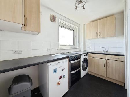 1 bedroom Flat to let in High Plash, Cuttys Lane, Stevenage, SG1
