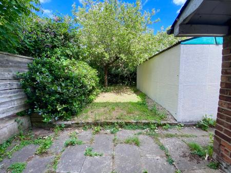 3 bedroom Semi-detached house for sale in Rosslyn Road, Manchester, M16