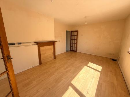 4 bedroom Semi-detached house for sale in The Dell, Stevenage, SG1