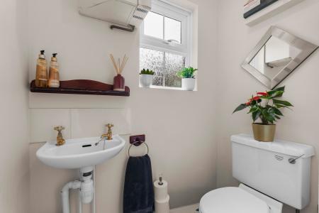 3 bedroom Semi-detached house for sale in Longcroft Gardens, Welwyn Garden City, AL8
