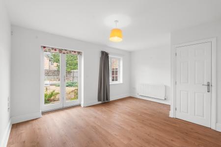 3 bedroom Terraced House for sale in Palmerston Way, Stotfold, SG5