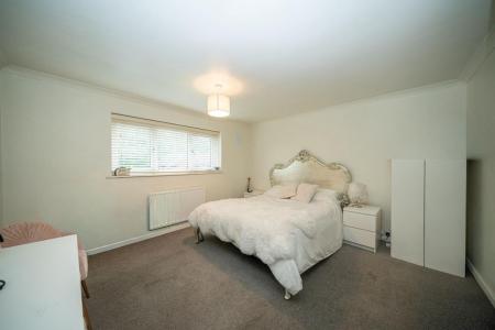 3 bedroom Terraced House for sale in Glebe Cottages, Hatfield, AL9