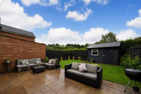 3 bedroom Terraced House for sale in Glebe Cottages, Hatfield, AL9