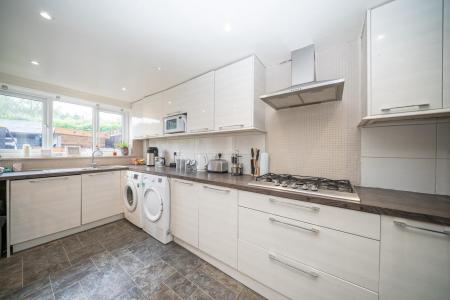 3 bedroom Terraced House for sale in Glebe Cottages, Hatfield, AL9