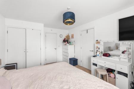 3 bedroom Terraced House for sale in Ten Acres Crescent, Stevenage, SG2