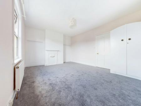 2 bedroom Cottage to let in High Street, Walkern, SG2