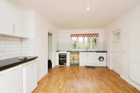 3 bedroom End of terrace house to let in Fordwich Road, Welwyn Garden City, AL8
