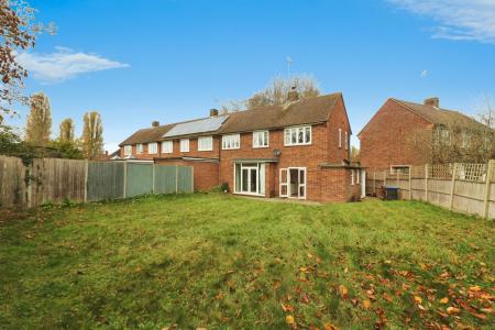 3 bedroom End of terrace house to let in Fordwich Road, Welwyn Garden City, AL8