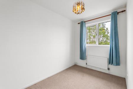 2 bedroom Terraced House for sale in Walnut Tree Close, Stevenage, SG2