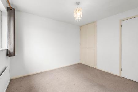 2 bedroom Terraced House for sale in Walnut Tree Close, Stevenage, SG2