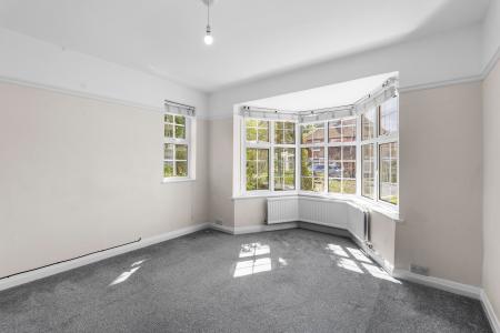 4 bedroom Detached house for sale in Attimore Road, Welwyn Garden City, AL8