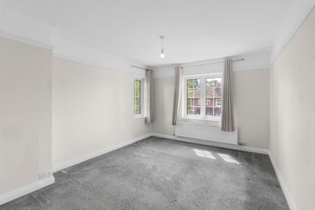 4 bedroom Detached house for sale in Attimore Road, Welwyn Garden City, AL8