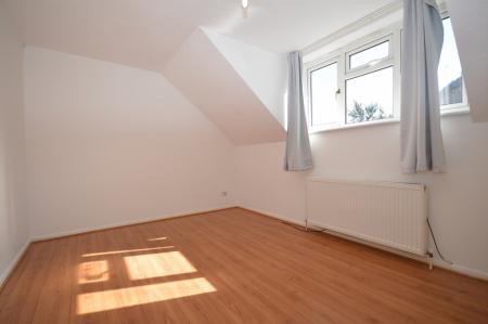 3 bedroom Terraced House to let in Wadnall Way, Knebworth, SG3