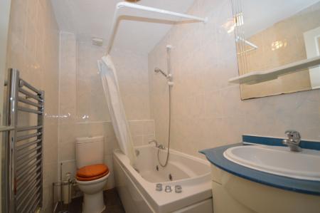 3 bedroom Terraced House to let in Wadnall Way, Knebworth, SG3