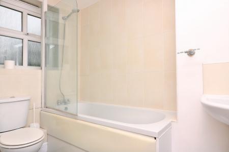 2 bedroom Flat to let in Ashcroft, Primett Road, Stevenage, SG1