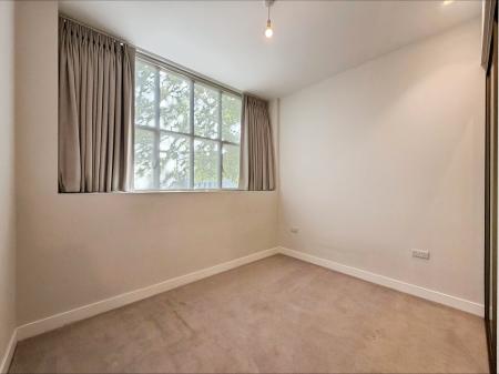 2 bedroom Flat to let in Broadwater Rd, Welwyn Garden City, AL7