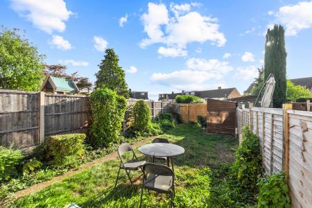2 bedroom Terraced House for sale in Pulleys Lane, Hemel Hempstead, HP1