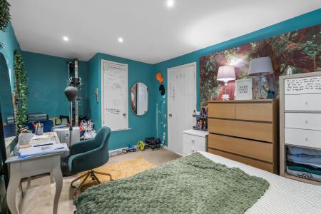 2 bedroom Terraced House for sale in Pulleys Lane, Hemel Hempstead, HP1