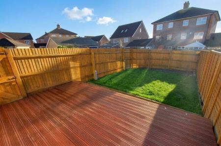 2 bedroom Terraced House to let in The Beacons, Great Ashby, SG1