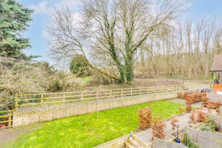 2 bedroom Flat for sale in Codicote Road, Welwyn, AL6
