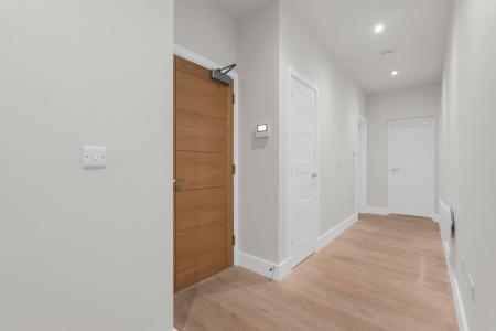 2 bedroom Flat for sale in Codicote Road, Welwyn, AL6