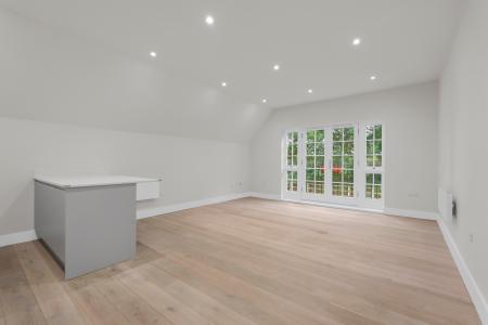 2 bedroom Flat for sale in Codicote Road, Welwyn, AL6