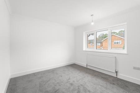 3 bedroom Terraced House for sale in Edgeworth Close, Stevenage, SG2