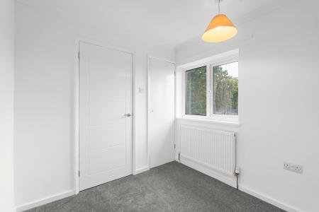 3 bedroom Terraced House for sale in Edgeworth Close, Stevenage, SG2