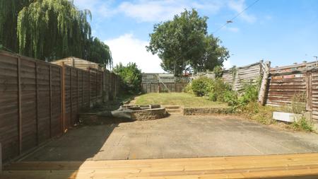3 bedroom Terraced House to let in Leaves Spring, Stevenage, SG2