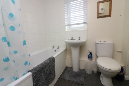 1 bedroom Flat to let in Prestatyn Close, Stevenage, SG1