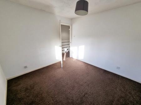 2 bedroom Semi-detached house to let in Hepleswell, Two Mile Ash, Milton Keynes, MK8