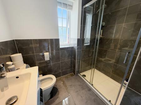 4 bedroom Detached house to let in Repton Drive, Hanslope, Milton Keynes, MK19