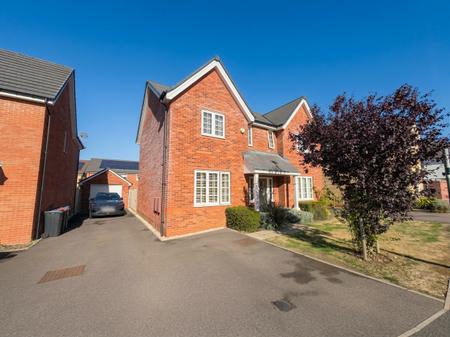Repton Drive, Hanslope, Milton Keynes, MK19