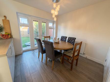 4 bedroom Detached house to let in Repton Drive, Hanslope, Milton Keynes, MK19