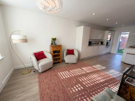 4 bedroom Detached house to let in Repton Drive, Hanslope, Milton Keynes, MK19