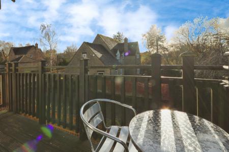 2 bedroom Flat to let in Crowborough Lane, Kents Hill, Milton Keynes, MK7