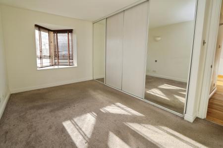 2 bedroom Flat to let in Crowborough Lane, Kents Hill, Milton Keynes, MK7
