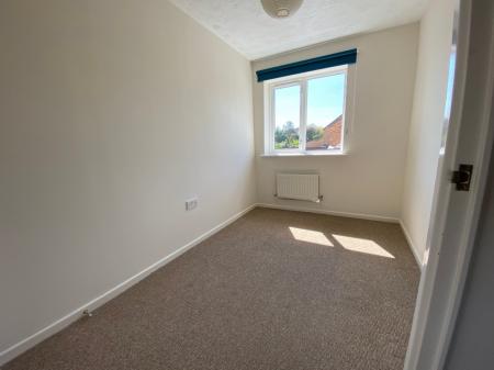 2 bedroom Terraced House to let in Valentine Court, Crownhill, Milton Keynes, MK8