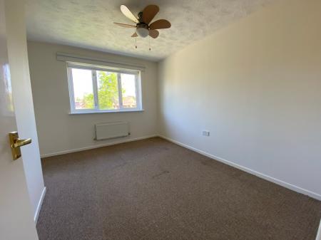 2 bedroom Terraced House to let in Valentine Court, Crownhill, Milton Keynes, MK8