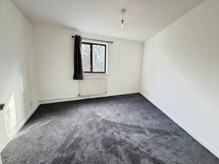 2 bedroom Flat to let in Bridge Street, New Bradwell, Milton Keynes, MK13