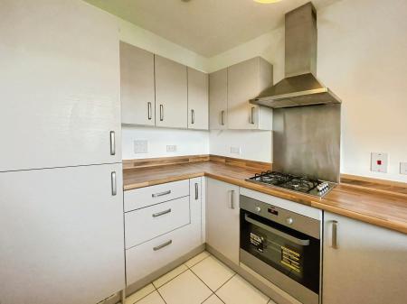 2 bedroom Flat to let in Columbia Place, Campbell Park, Milton Keynes, MK9