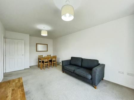 2 bedroom Flat to let in Columbia Place, Campbell Park, Milton Keynes, MK9