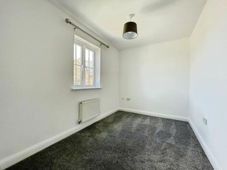 5 bedroom Detached house to let in Crawford Way, Milton Keynes, MK4