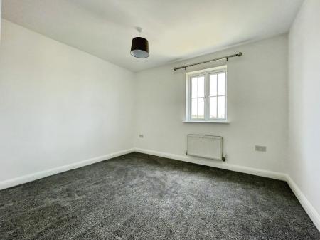 5 bedroom Detached house to let in Crawford Way, Milton Keynes, MK4