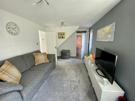 3 bedroom Semi-detached house to let in Smeaton Close, Milton Keynes, MK14