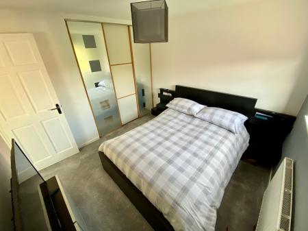 3 bedroom Semi-detached house to let in Smeaton Close, Milton Keynes, MK14